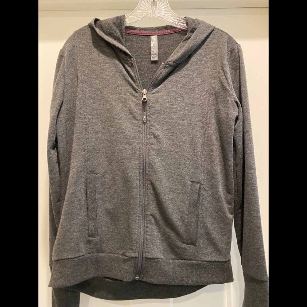 Women’s Kyodan zip up jacket